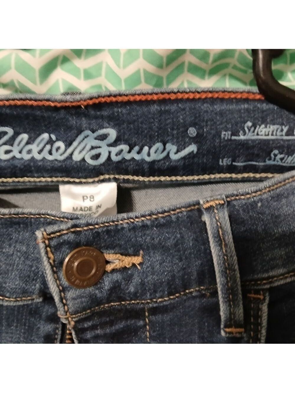 Eddie Bauer Dark Blue Skinny Jeans Size 8 Petite - Picture 3 of 4
